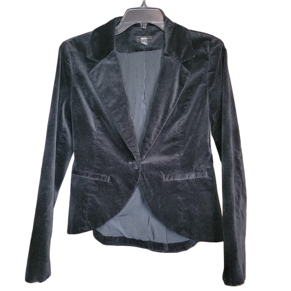 Mossimo Black Velvet Tuxedo Jacket- Size M - EUC!